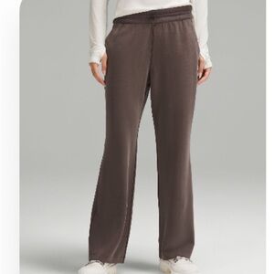 Lululemon Softstreme pants 2 SHORT espresso brown